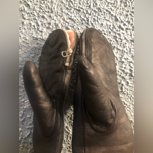 Genuine leather winter Gloves with pink faux fur interior - Picture 2 of 6